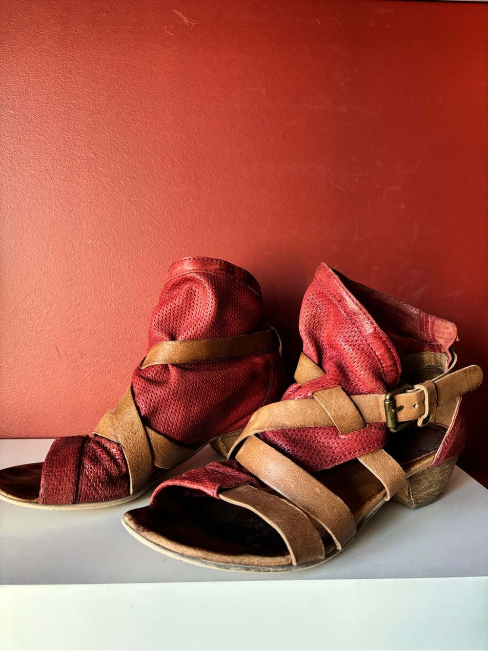 MIZ MOOZ Cassidy Leather Strappy Sandals - Picture 5 of 10